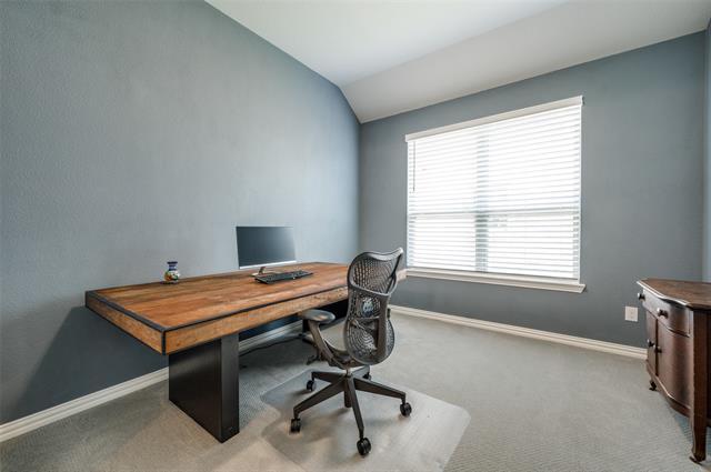 Foto del edificio - 3004 Comal Dr