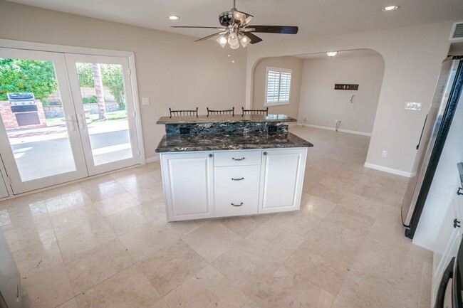 Building Photo - COMING SOON! 3 Bedroom Home for Rent in Va...