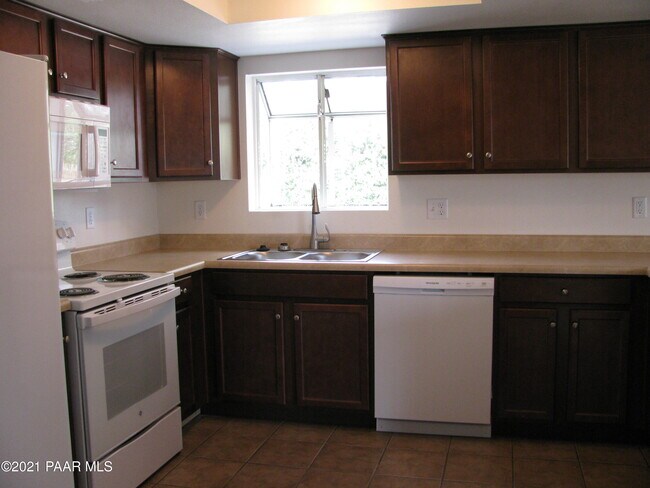Foto del edificio - 3437 N Dale Dr