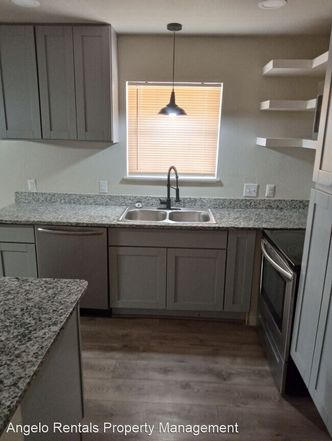 Foto del edificio - 3 br, 2 bath House - 2314 Classen Blvd