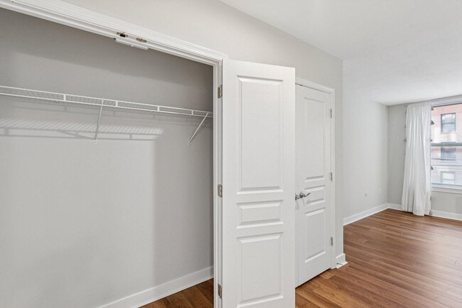 Foto del edificio - 616 E St NW