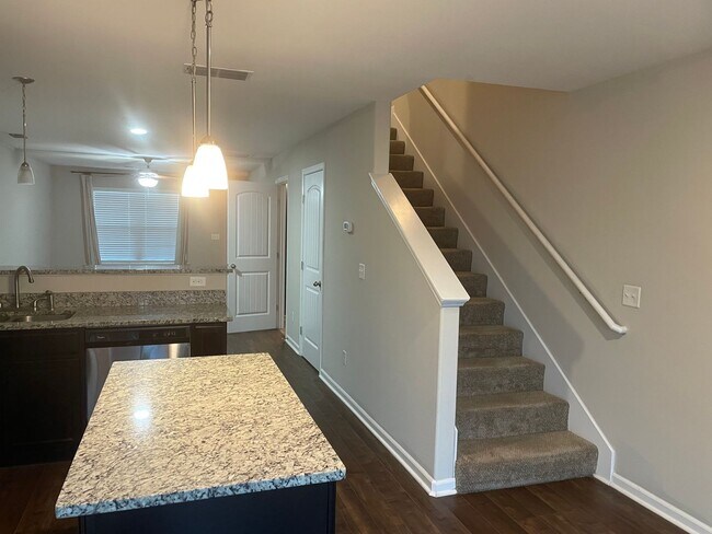 Foto del edificio - Beautiful Goodlettsville Condo Rental – 2 Bed, 2.5 Bath