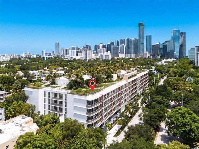 Building Photo - 2200 Brickell Ave