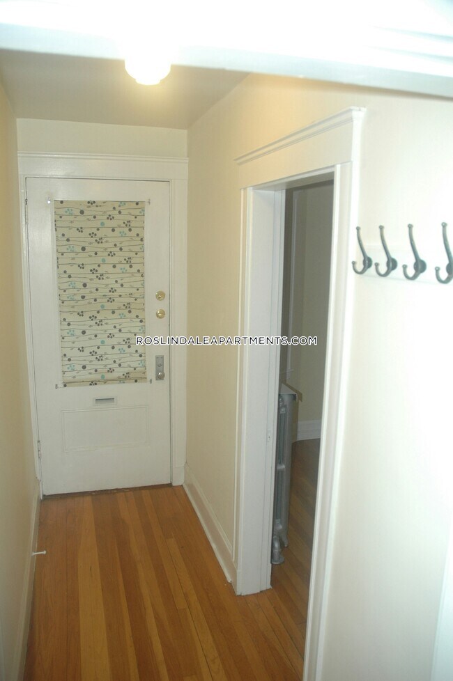 Building Photo - 24 Ramsdell Ave