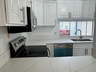 Foto del edificio - 6176 Agee St