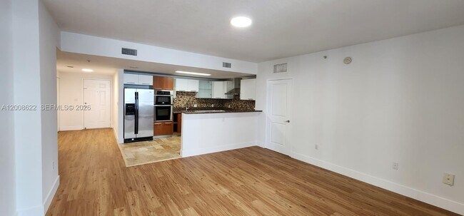 Foto del edificio - 170 SE 14th St