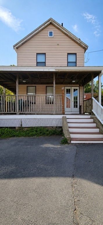 Building Photo - 35 Clyde St
