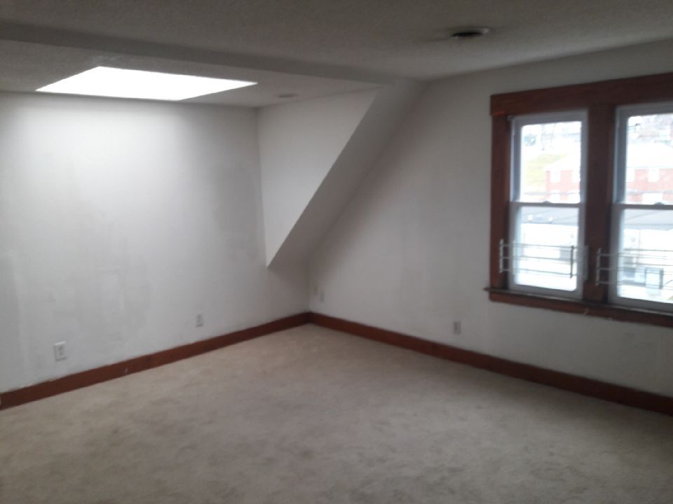living room - 945 Campbell Ave