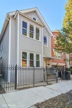 Building Photo - 1938 N Rockwell St