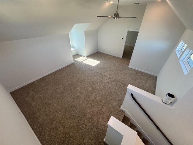 Building Photo - 9409 Chatside