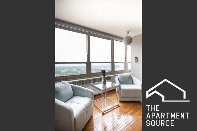 Foto del edificio - 3950 N Lake Shore Dr