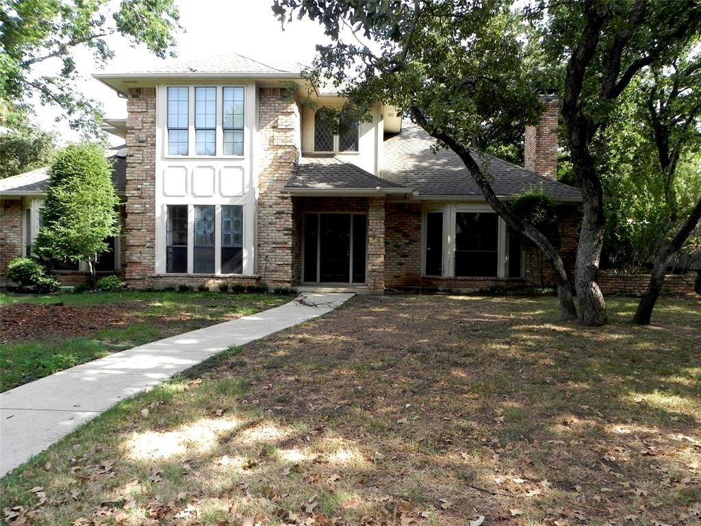 Primary Photo - 909 Oak Creek Estates Dr