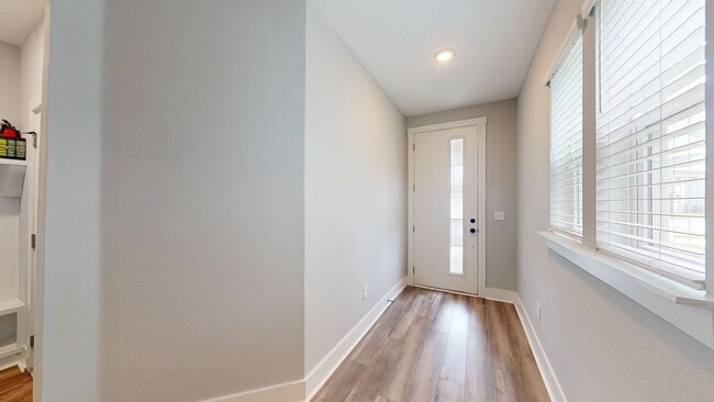 Building Photo - Stunning 3-Bedroom, 2.5-Bath Villa in The ...