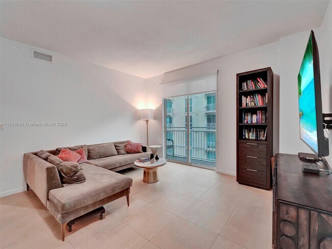Foto del edificio - 7270 SW 88th St