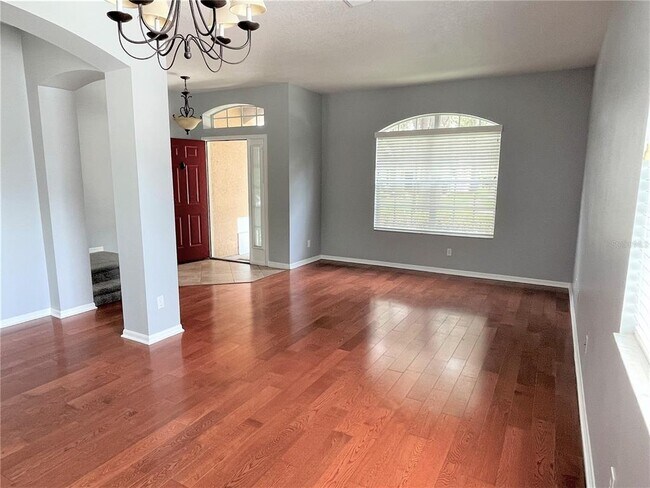 Foto del edificio - 4455 Riverton Dr