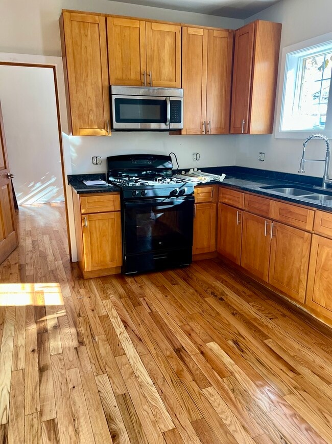 Foto del edificio - 1741 N Long Ave