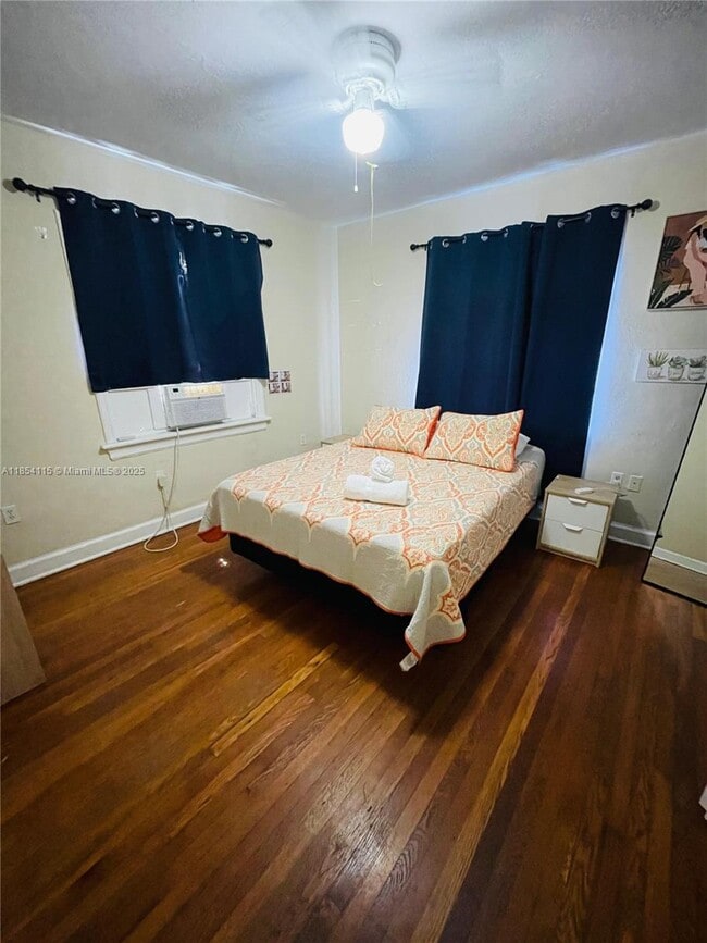 Building Photo - 39 Sidonia Ave