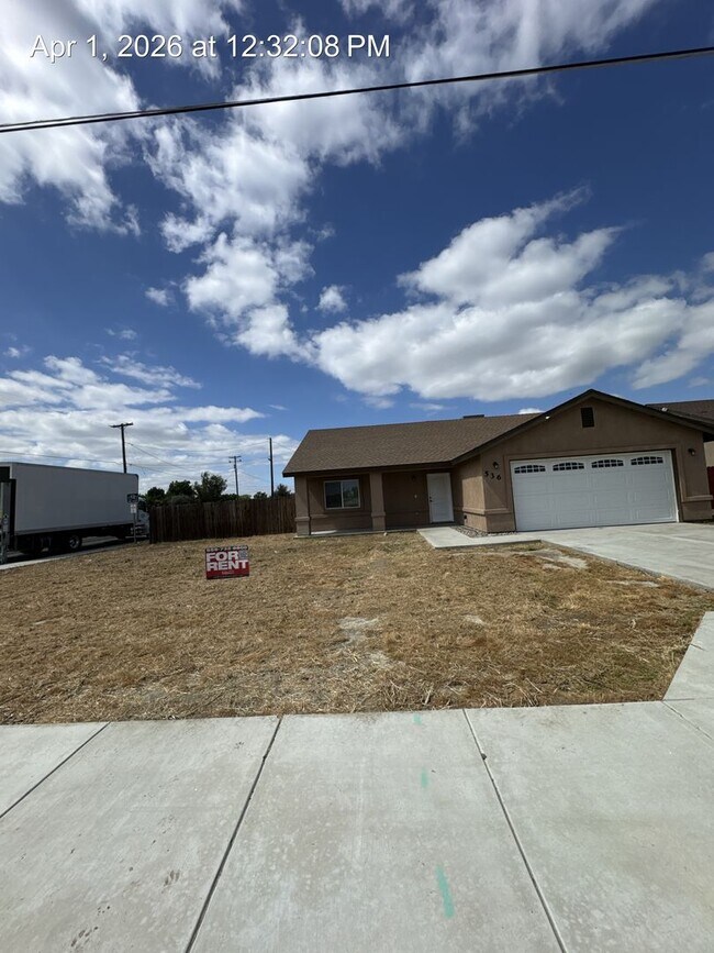 Building Photo - 536 Benrus Ave