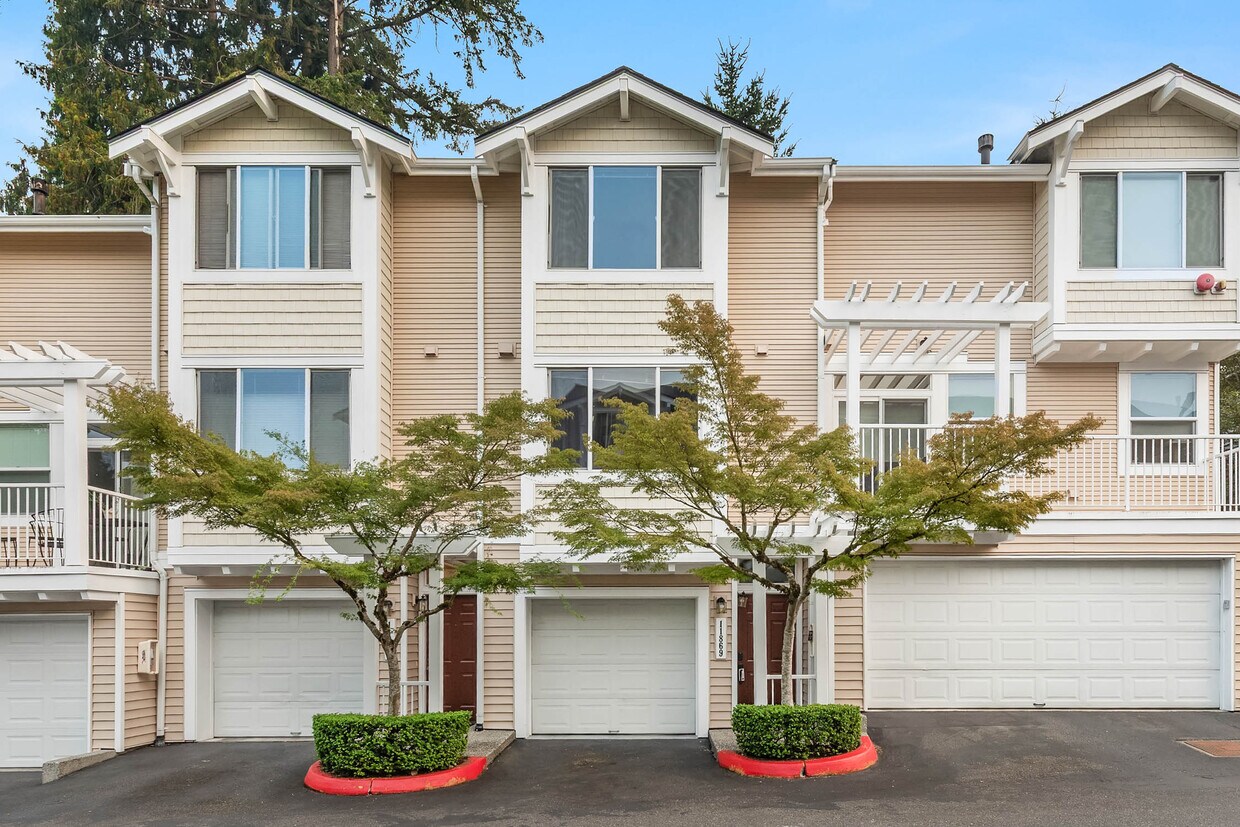 Foto principal - 11869 NE 162nd Ln