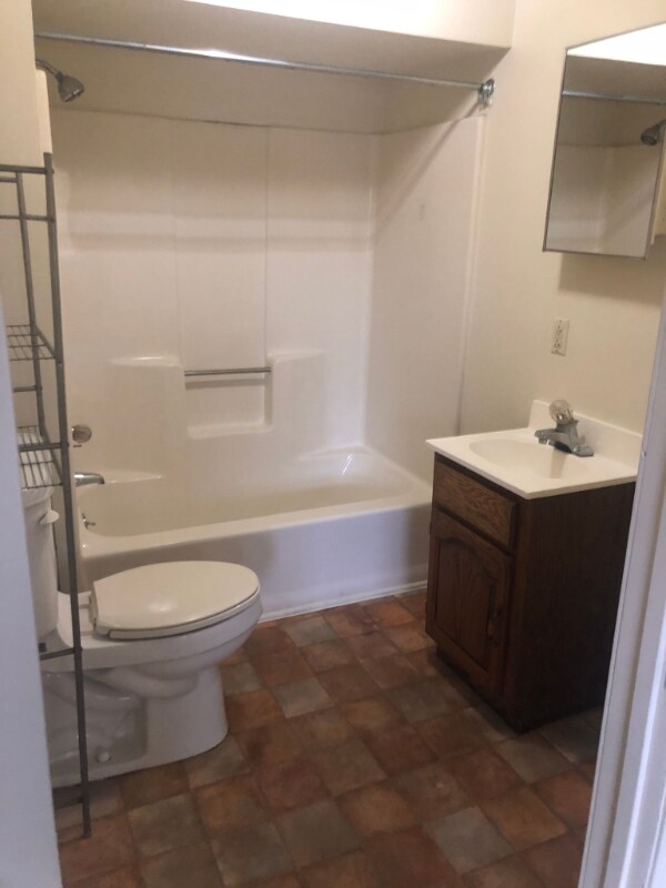 Foto del edificio - 9527 W Main St