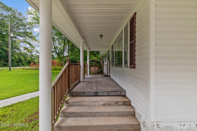 Building Photo - 2130 Pony Farm Rd