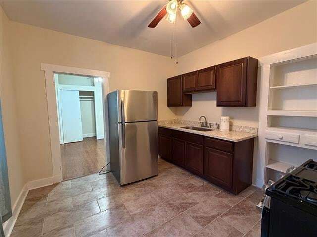 Foto del edificio - 628 N Olympia St