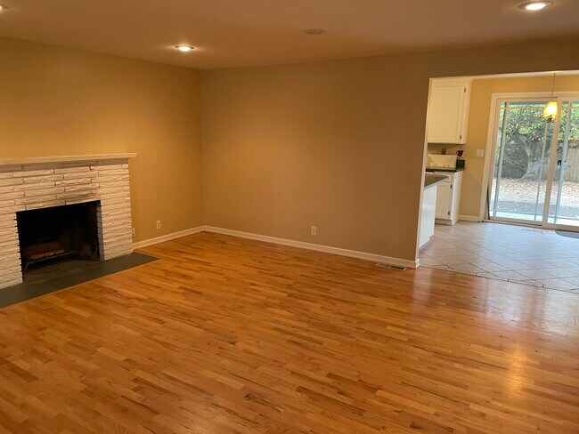 Foto del edificio - 5024 116th Ave SE
