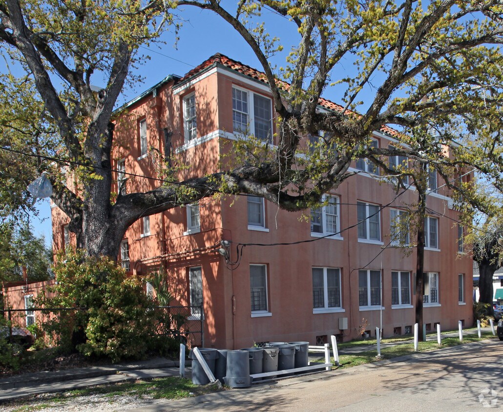 614 Metairie Rd, Metairie, LA 70005 Apartments in Metairie, LA