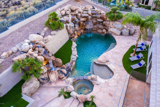 Building Photo - 5713 W Pinnacle Hill Dr