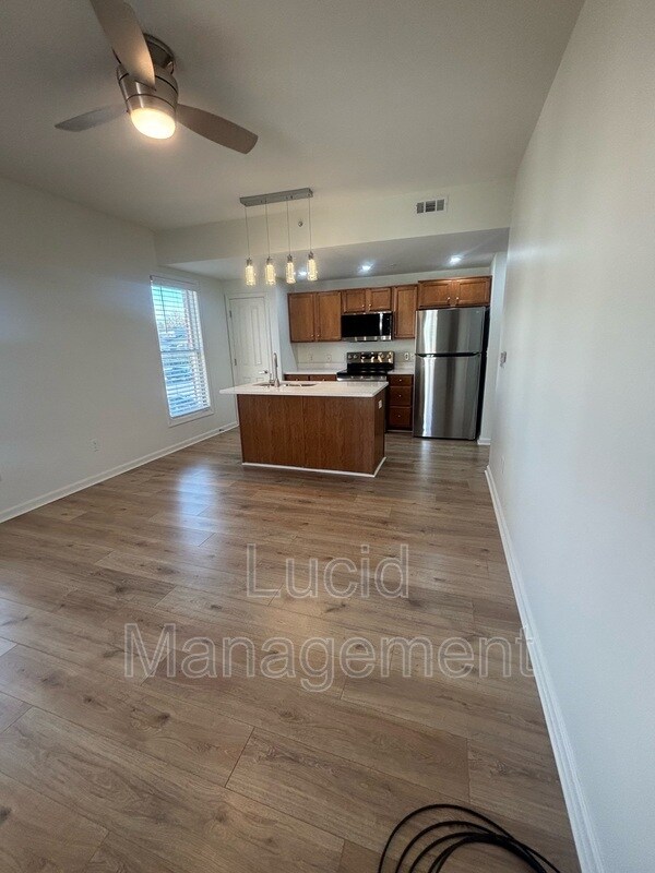 Foto del edificio - 10639 Meeting St