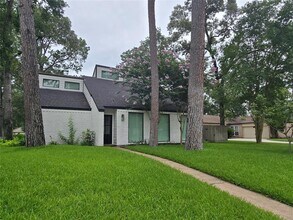 Building Photo - 13014 Lazdins Cir