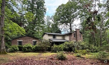 Building Photo - 105 Campbell Dr