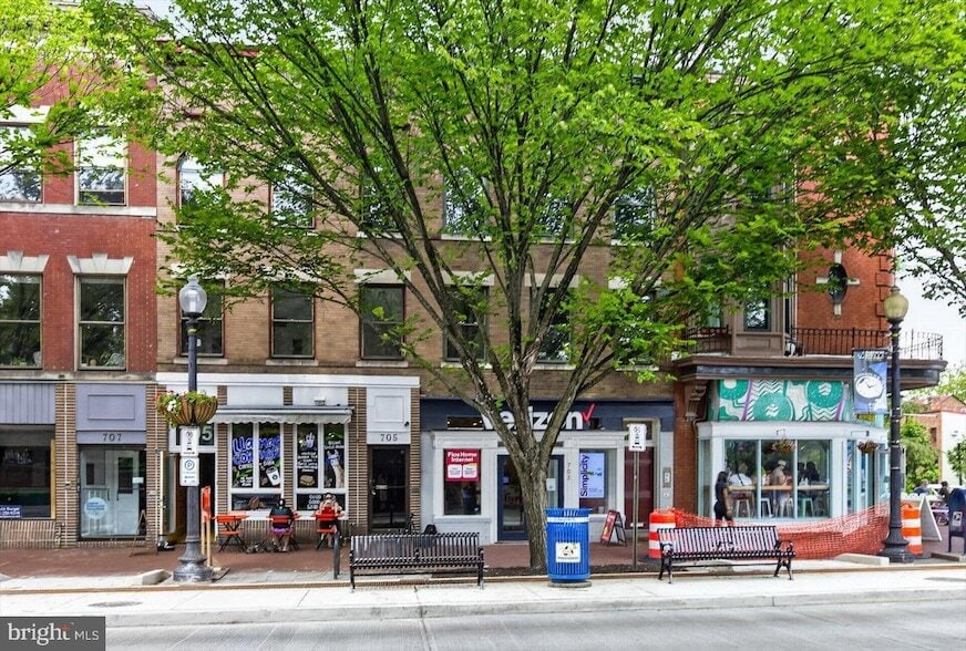 Photo - 705 8th Street SE Unit 100