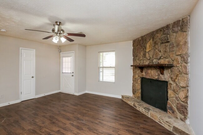 Foto del edificio - 4964 Galbraith Cir