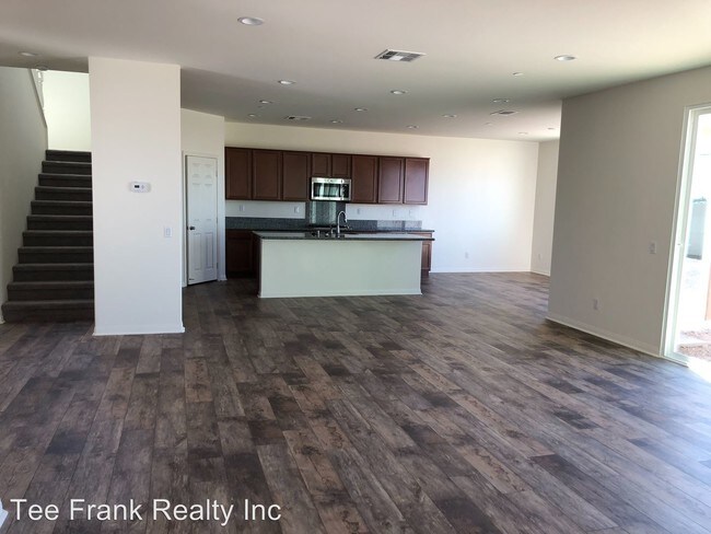Foto del edificio - 6 br, 4.5 bath House - 34743 Myoporum Ln