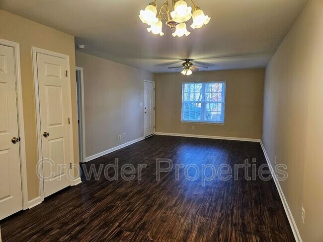 Building Photo - 1205 Auten Rd