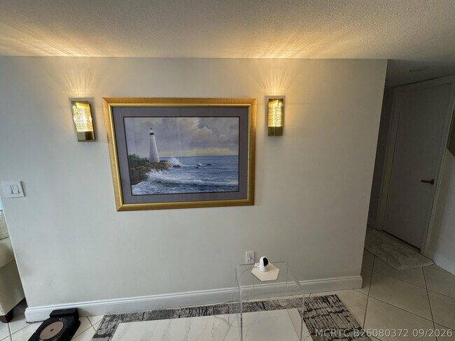 Foto del edificio - 4200 N Ocean Dr