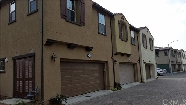 Foto del edificio - 3248 Edgewood Rd