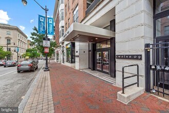 Building Photo - 1209 N Charles St