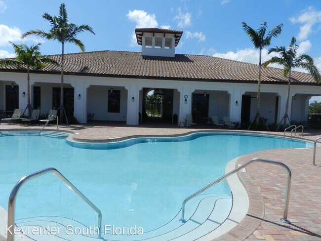 Foto del edificio - 7085-7097 Merganser Ct