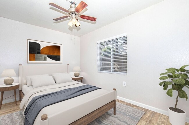 Interior Photo - Palm Desert Apartments