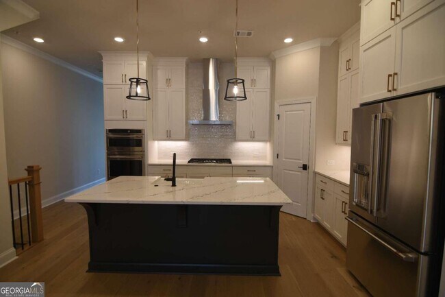 Foto del edificio - 502 Clover Ln