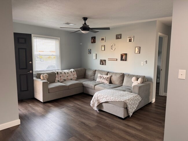 Foto del edificio - 135 Albany St