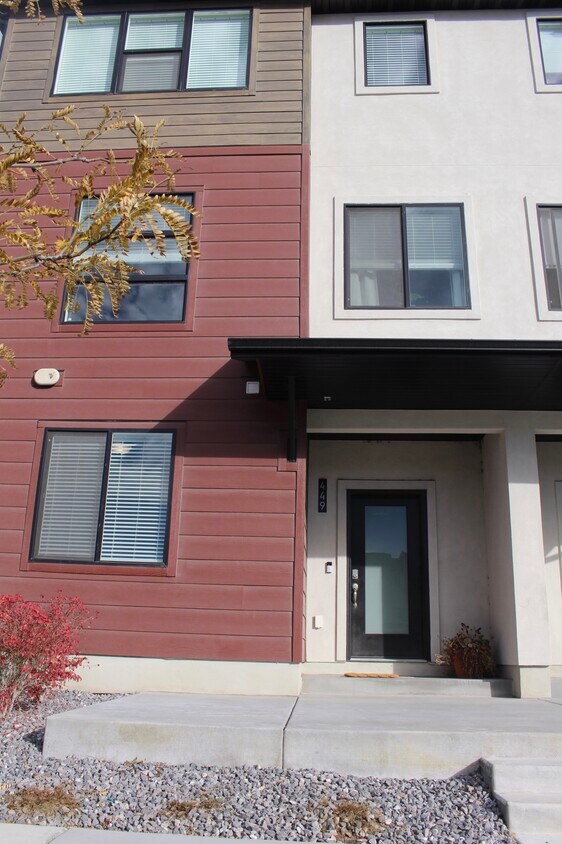 449 S Wood Stream Rd, American Fork, UT 84003 Townhome Rentals in
