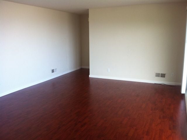 Building Photo - 44 Crestline Dr