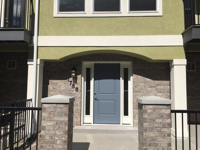 Building Photo - 1788 W Torlundy Dr