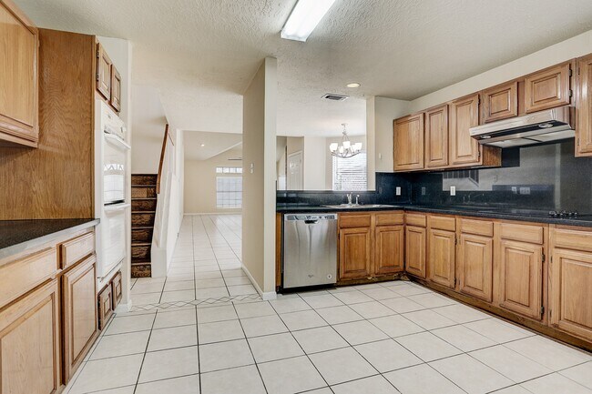 Foto del edificio - 1538 Ainsdale Dr