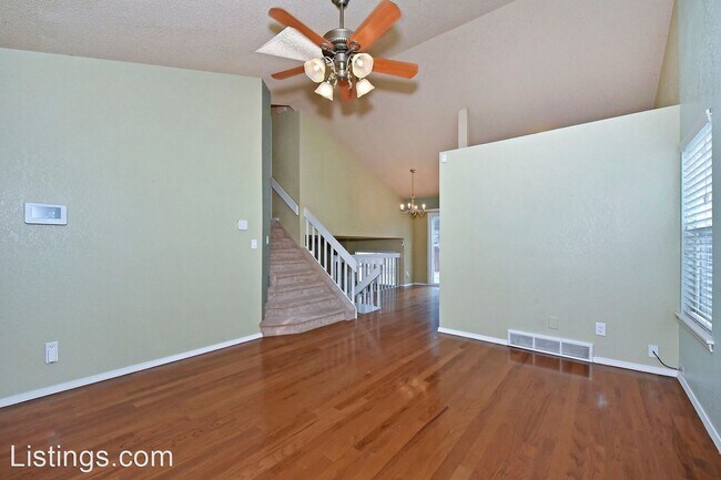 Building Photo - 3 br, 2 bath House - 8225 Candon Dr