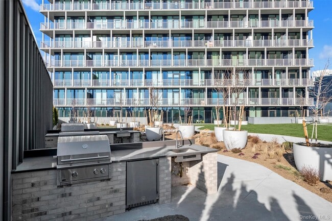 Building Photo - 131-02B 40th Rd