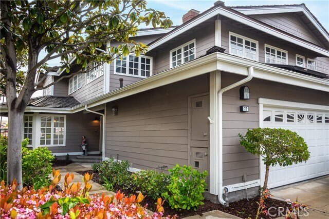 Foto principal - 12 Fairway Dr